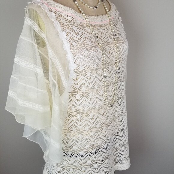 New Romantics Sweet Boho Style Lace Blouse w/Dramatic Sleeves Size Medium - Picture 6 of 8